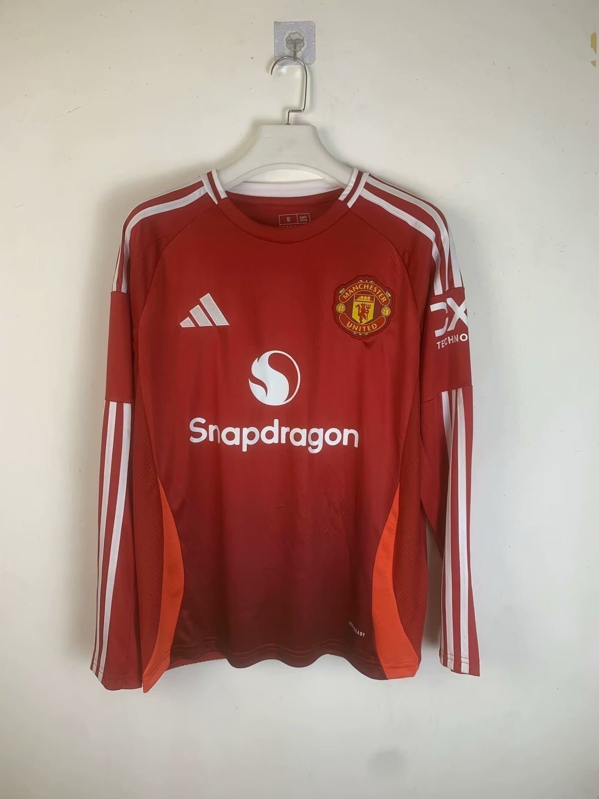 FULL SLEEVESMANCHESTER UNITED HOME 24/25(FAN VERSION)
